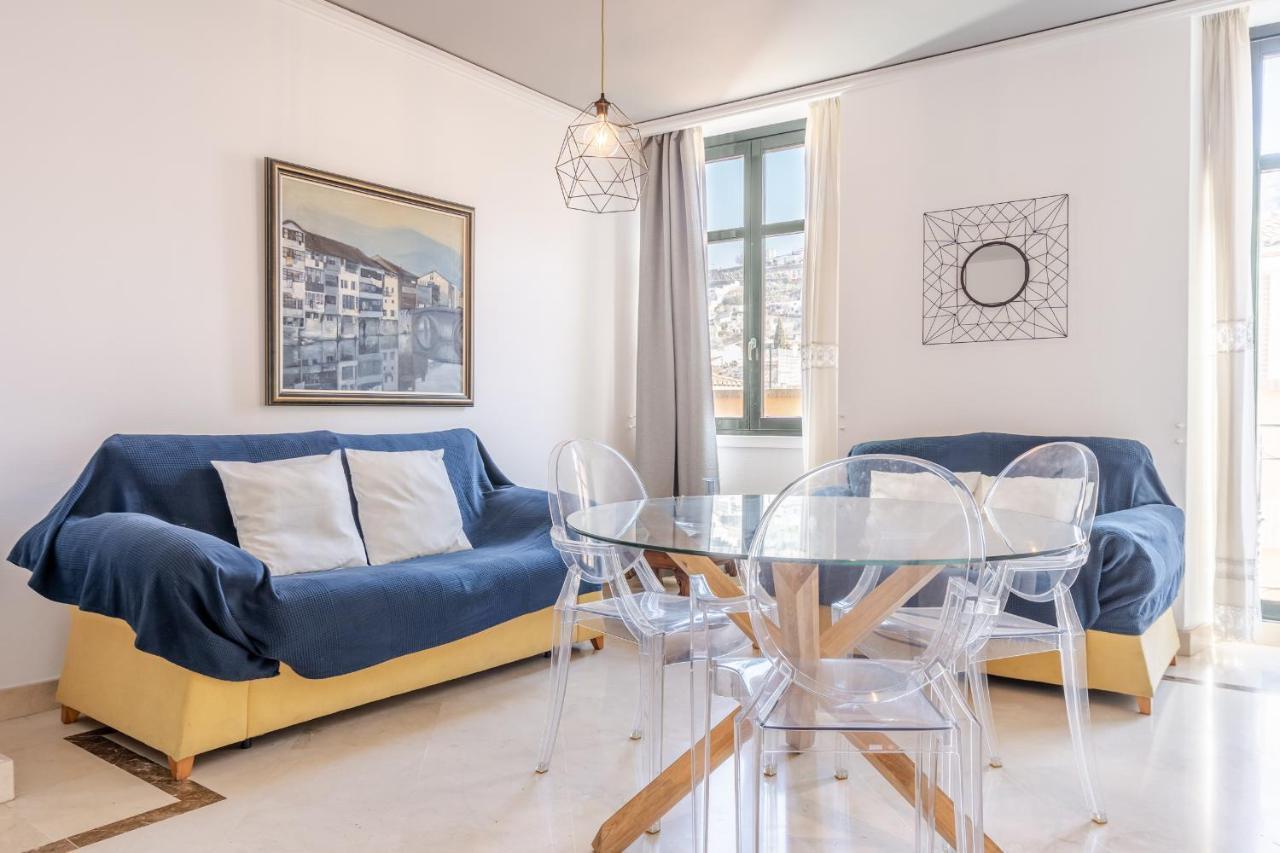 Gran Via Apartment Granada Ngoại thất bức ảnh